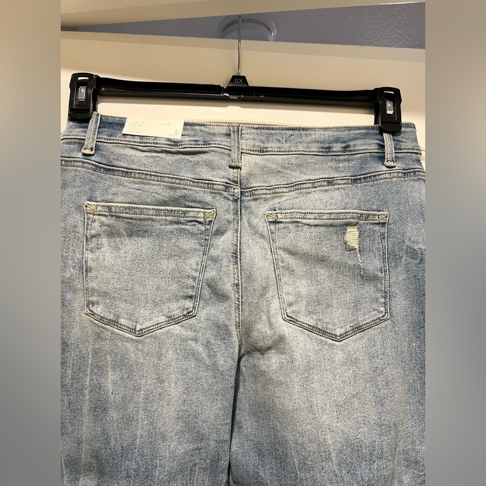 New NWT Maurice’s distressed high rise jeans jeggings denim flex L large short - Picture 6 of 11